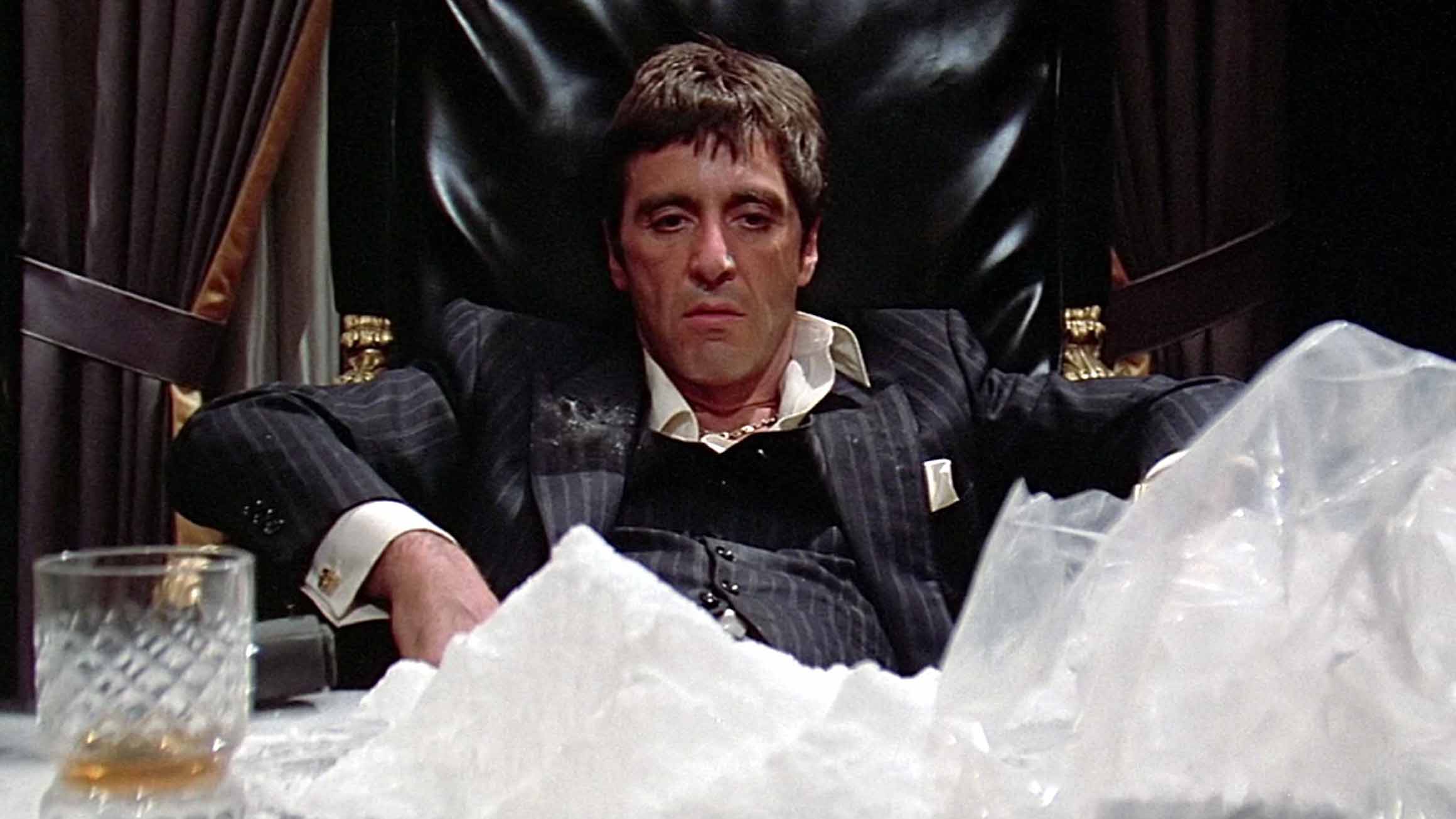 SCARFACE (1983) – Cows in the Field